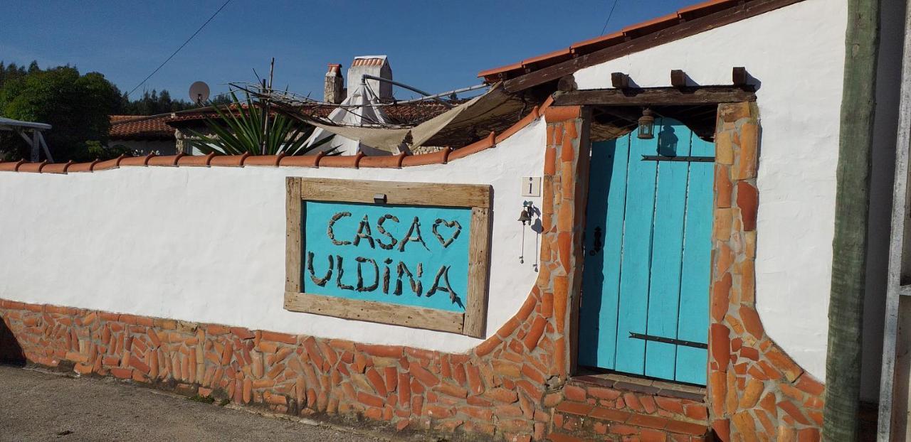 Вилла Casa Uldina Бомбаррал Экстерьер фото